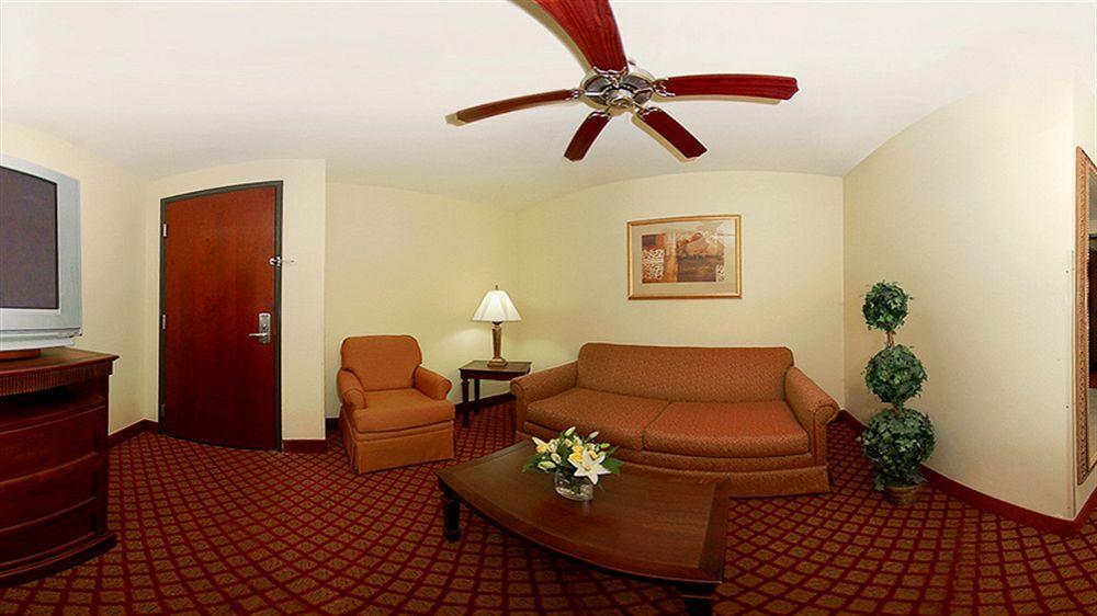 Comfort Suites Yukon - Sw Oklahoma City Dış mekan fotoğraf