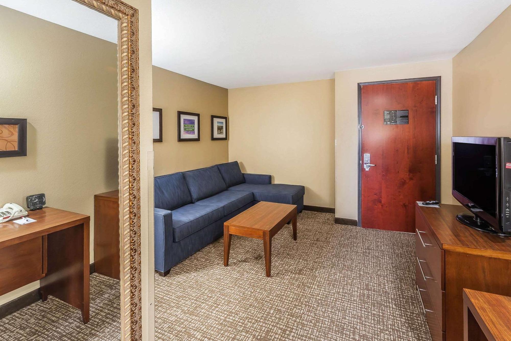 Comfort Suites Yukon - Sw Oklahoma City Dış mekan fotoğraf