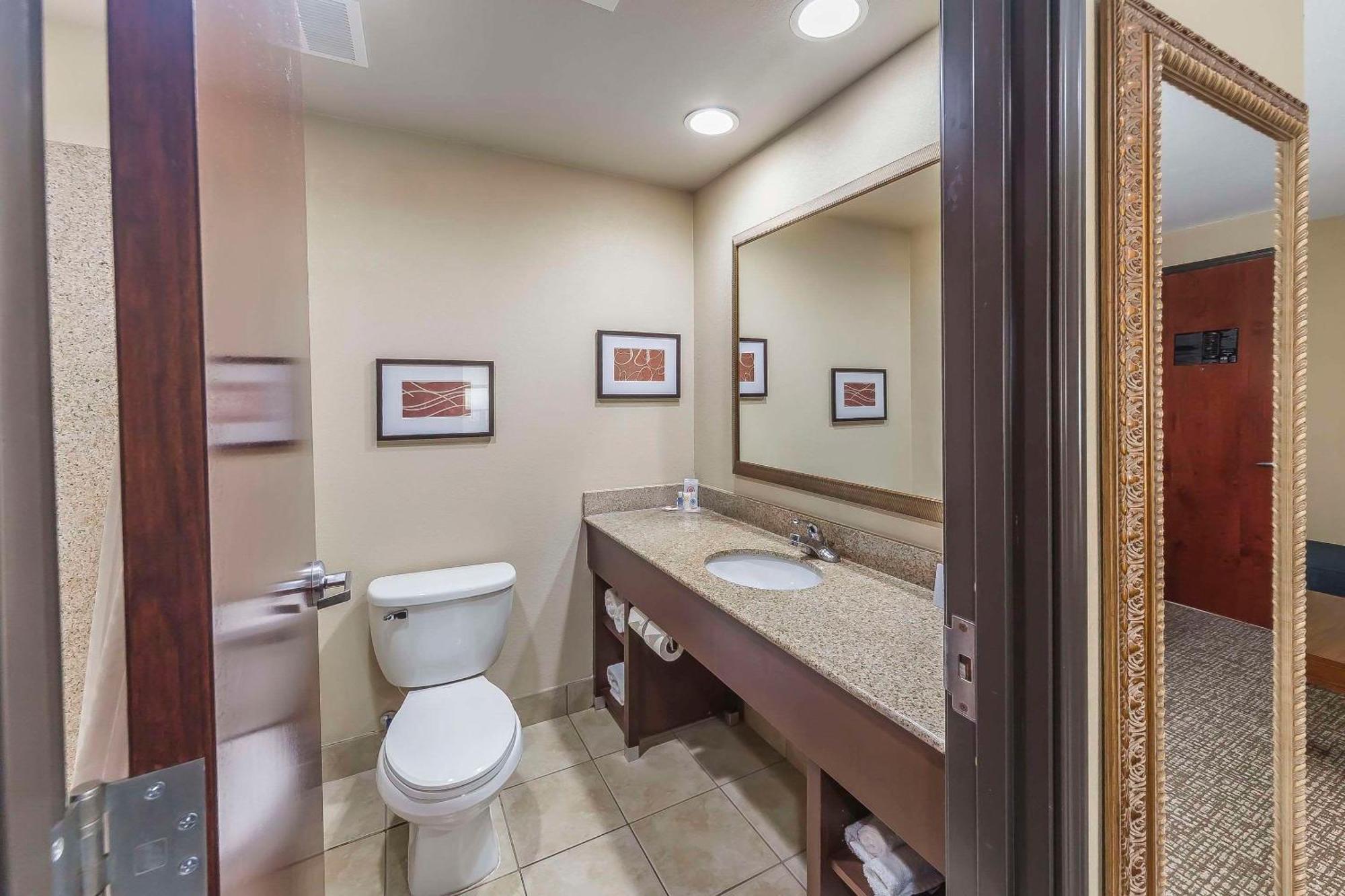 Comfort Suites Yukon - Sw Oklahoma City Dış mekan fotoğraf
