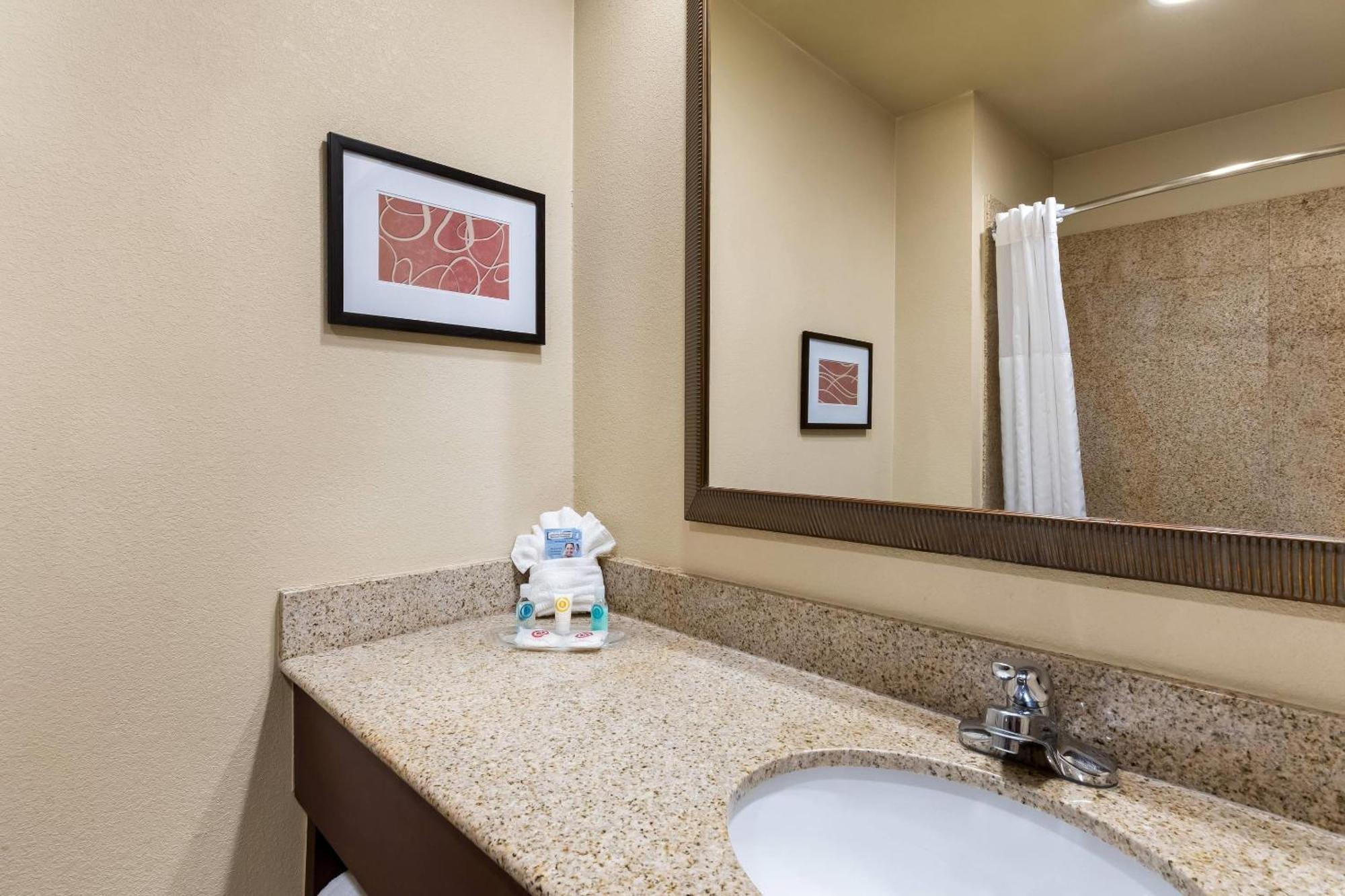 Comfort Suites Yukon - Sw Oklahoma City Dış mekan fotoğraf